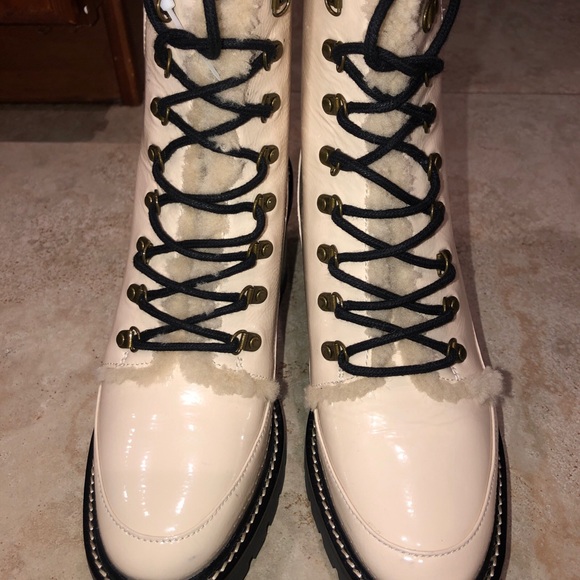 Tory Burch Miller 95mm Shearling Lug Sole Bootie Boots SPAIN Brie Leather Sz 9.5 - Picture 2 of 6